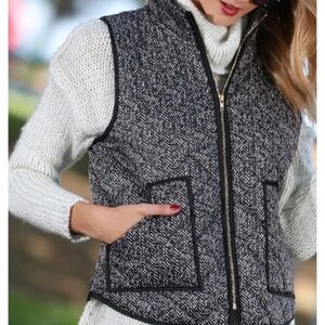 Wanna Be Black & Gray Vest Size Small